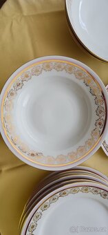 JÍDELNÍ SOUPRAVA - 3