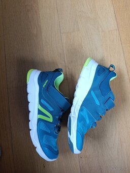 Boty z Decathlonu EU 34 - 3