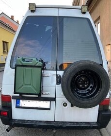 Obytná dodávka VW transporter T4, 2,4D, rok výroby 1996 - 3