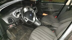 Lancia Delta 1.6 JTDM - 3