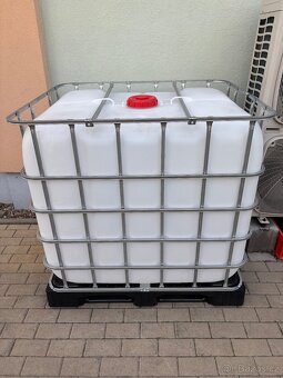 Nádrž na vodu IBC kontejner 1000l - 3