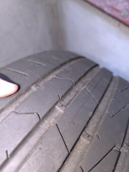 Hankook 235/50/17 - 3