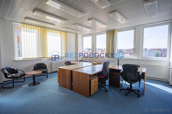 Pronájem kanceláře 34,5m​², Havlíčkovo náměstí, Havlíčkův Br - 3