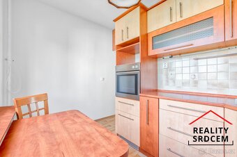 Pronájem bytu v os. vl. 2+1+lodžie/55 m2 na ul. Borovského, - 3