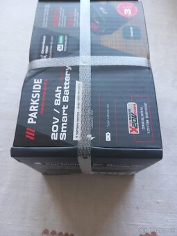 Prodám Parkside baterii 20 V - 8 Ah - 3