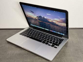 MacBook Pro 13'' 2015 i5 / 8GB / 256GB SSD - DPH - 3