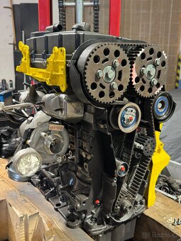 Volkswagen Golf 5 +náhradní motor 160kw - 3