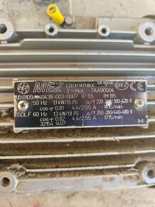 Elektromotor s převodovkou - 3