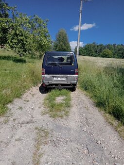 Mitsubishi L300 4x4 2.4i 82kw - 3