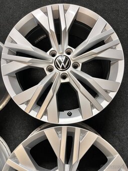 5x112 R17 VW Passat B8 Alltrack - TOP STAV - 3
