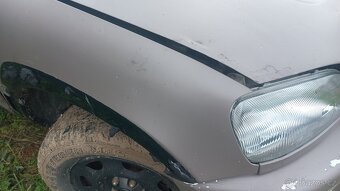 RAV4 motor a díly z auta - 3