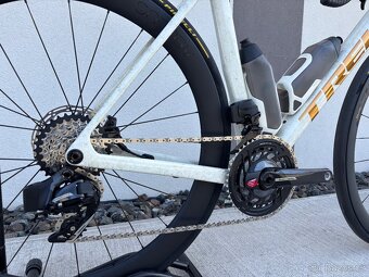 Trek Madone SLR 7 AXS GEN 8 - 3