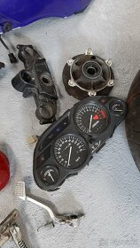 Kawasaki  díly.. - 3