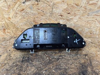 PŘÍSTROJOVÁ DESKA AUDI A6 4F 3.0 TDI 171KW AUTOMAT - 3