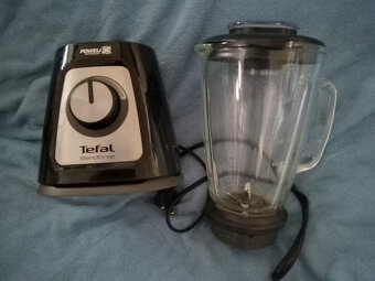 Velký stolní mixér Tefal - 3