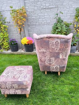 Prodám křeslo Ušák WANGI + Taburet - 3