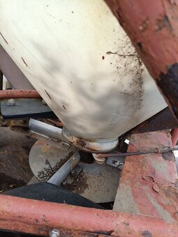 Rozmetadlo kornout - 3