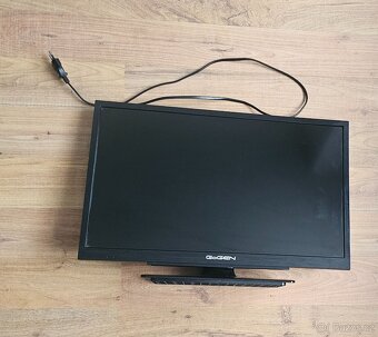 Malá LED TV GoGEN TVF 22P202T - 3