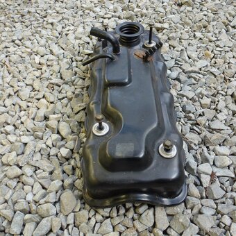 Suzuki samurai víko ventilu - 3