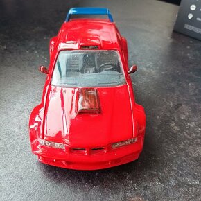 Model bmw - 3