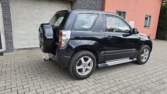 Suzuki Grand Vitaru 2,4i Automat - 3