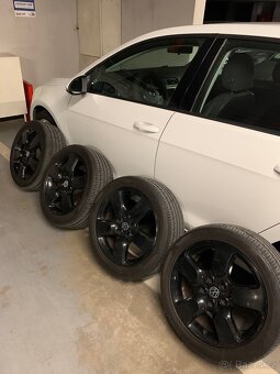 Sada kol, 5x112, 17 palců - letní pneu 225/45/27 - 3