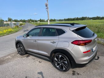 Hyundai Tucson 1.6TGDi 66000km max. výbava - 3
