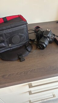 Canon eos 2000d - 3