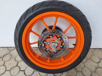 KTM 390 kolo - 3