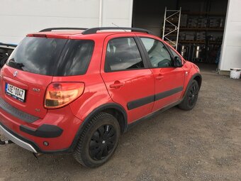 suzuki sx4 - 3