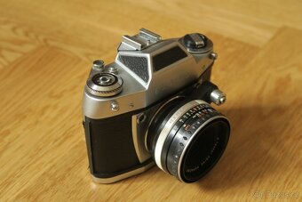 EXA IIb + Carl Zeiss TESSAR 50mm f2,8 - 3