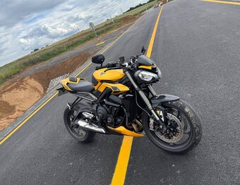 Triumph Street Triple 765 RS / Praha / záruka do 3-2027 - 3