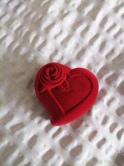 Zásnubní prstýnek - 3