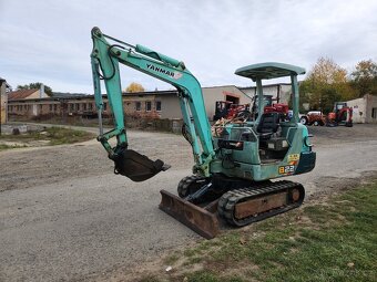 JAPONSKÝ MINIBAGR YANMAR B22 2200KG - 3