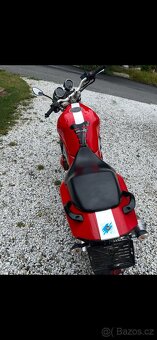 Suzuki Bandit 600 - 3