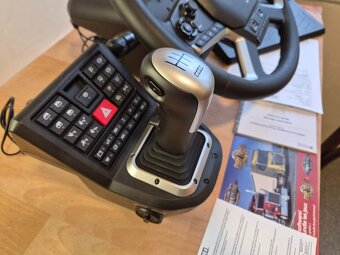 Hori Force Feedback Truck Control System v záruce - 3