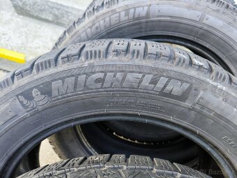 Prodám zimní pneumatiky rozměr 215/60/17C - 3