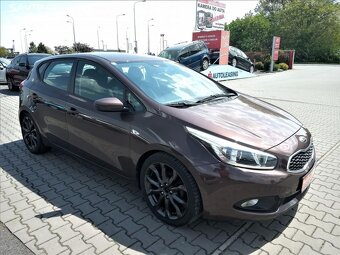 Kia Cee´d 1,4 CRDi 66kW KLIMA ESP - 3