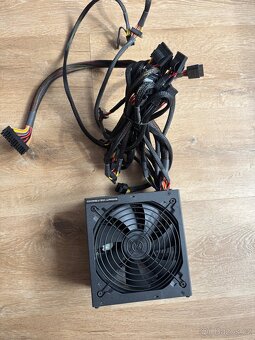 Zdroj TX750W - 3