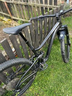 Giant Trance  29 - 3