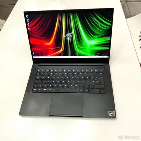 Vykonny RAZER BLADE 14 (2022), RTX 3070Ti, Ryzen 9, 14" 2,5k - 3