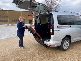 Ford Torneo Connect Freedom s Rampou - 3