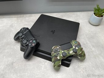 PS4 Slim v krásném stavu, druhý ovladač, hry (PlayStation 4) - 3