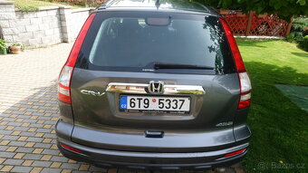 CR-V 4x4, zdvih.objem 2.200 cm3 - 3