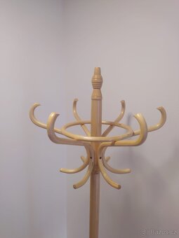 Otočný věšák - 3
