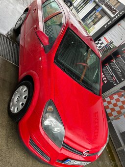 Opel Astra twinsport - 3