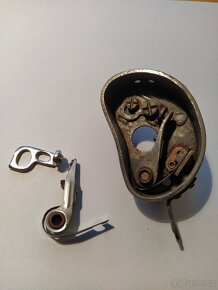 Kontakty přerušovače BOSCH - 3