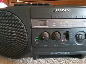 Sony -CD,tuner,magnetofon - 3