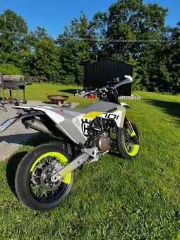 Husqvarna 701 supermoto - 3