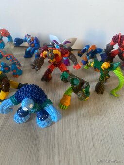 20 figurek Gormiti - 3